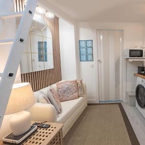 Studio met een King Size Bed